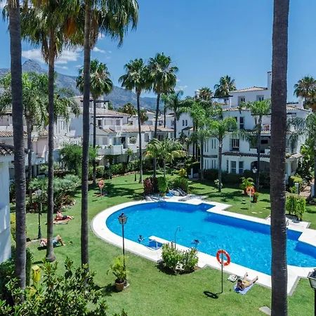 Apartment Luxurious 2 Bedroom Penthouse In Naranjos Close To The Golf Course And Puerto Banus *